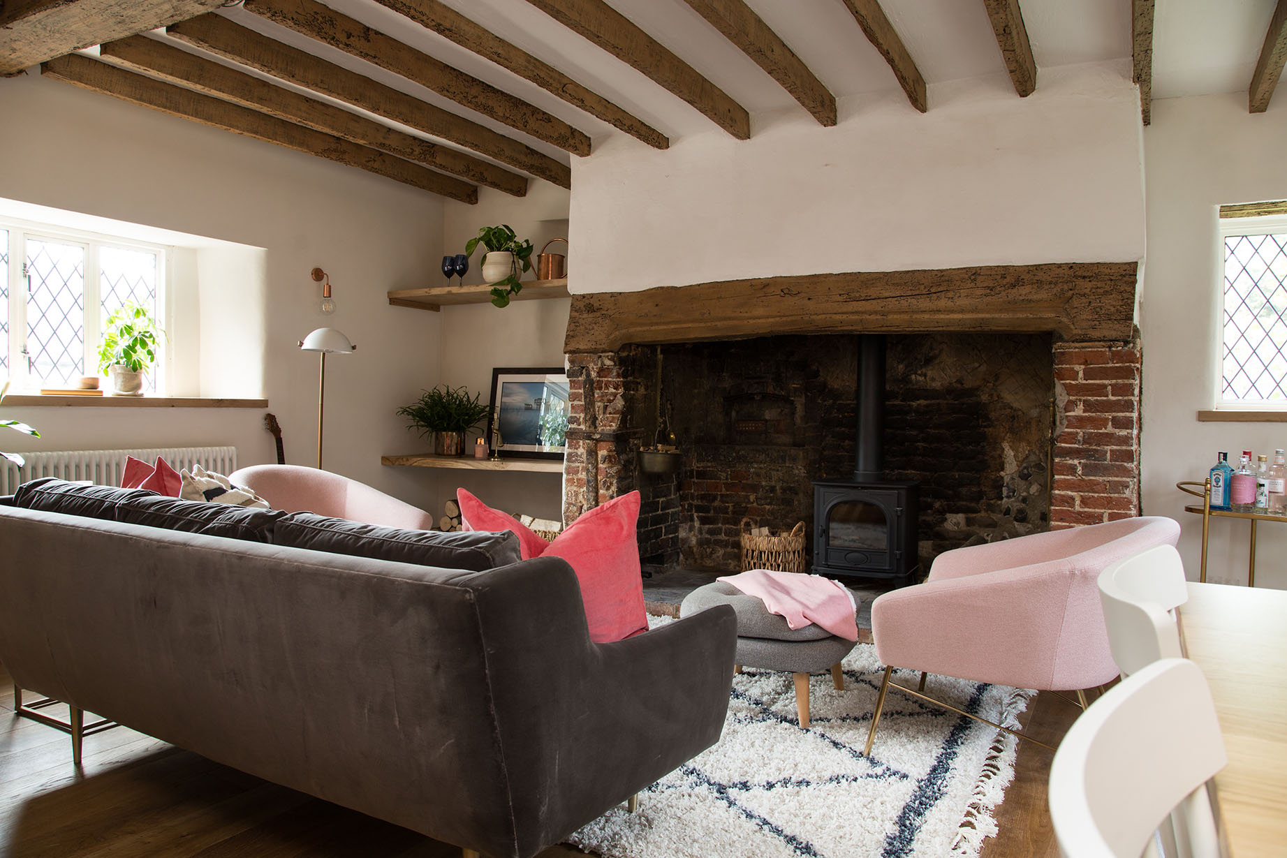 Finished oak beams in a sitting room